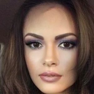 Meet your Posher, Oksana